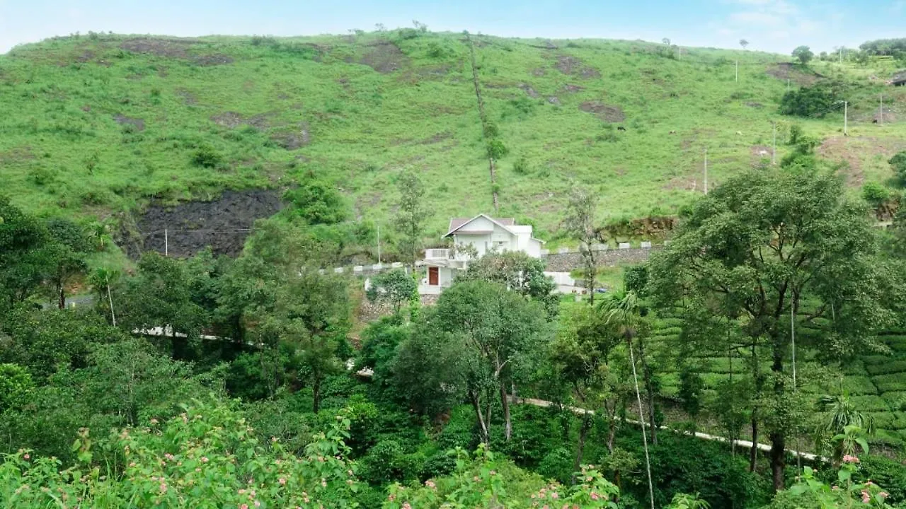 Glashaus By Izan Vagamon Homestay