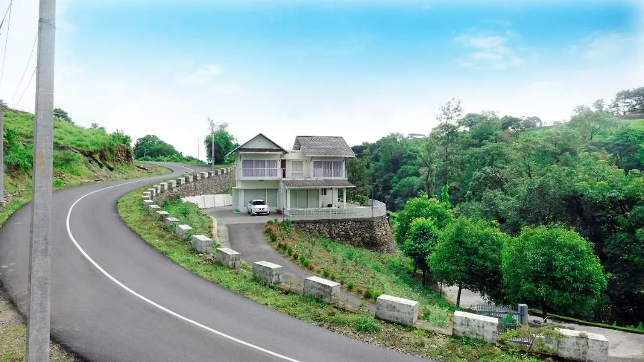 Glashaus By Izan Vagamon