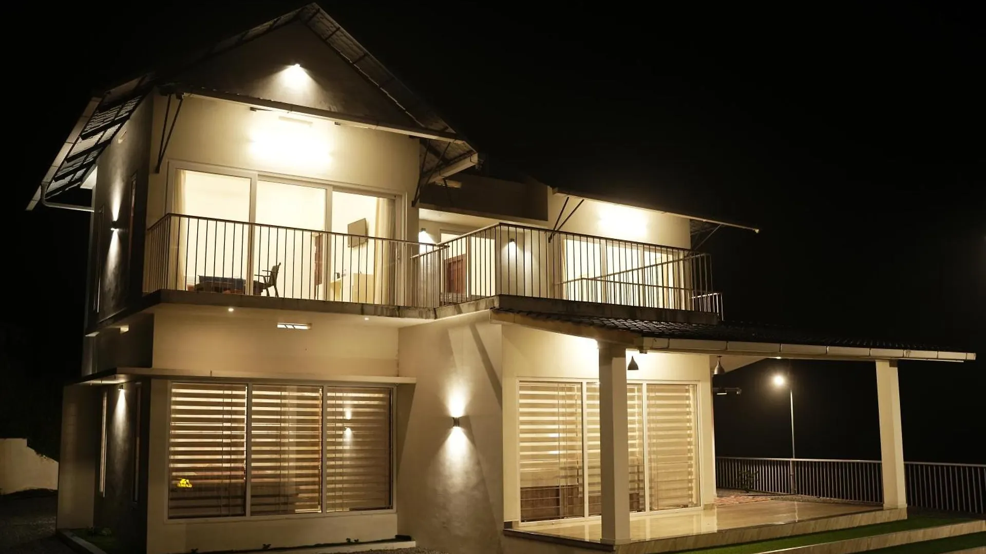 Homestay Glashaus By Izan Vagamon